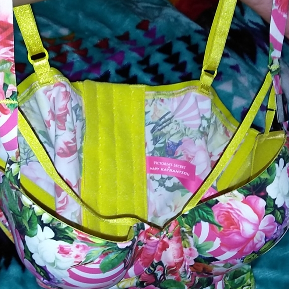 Victoria secret bra - Picture 4 of 5